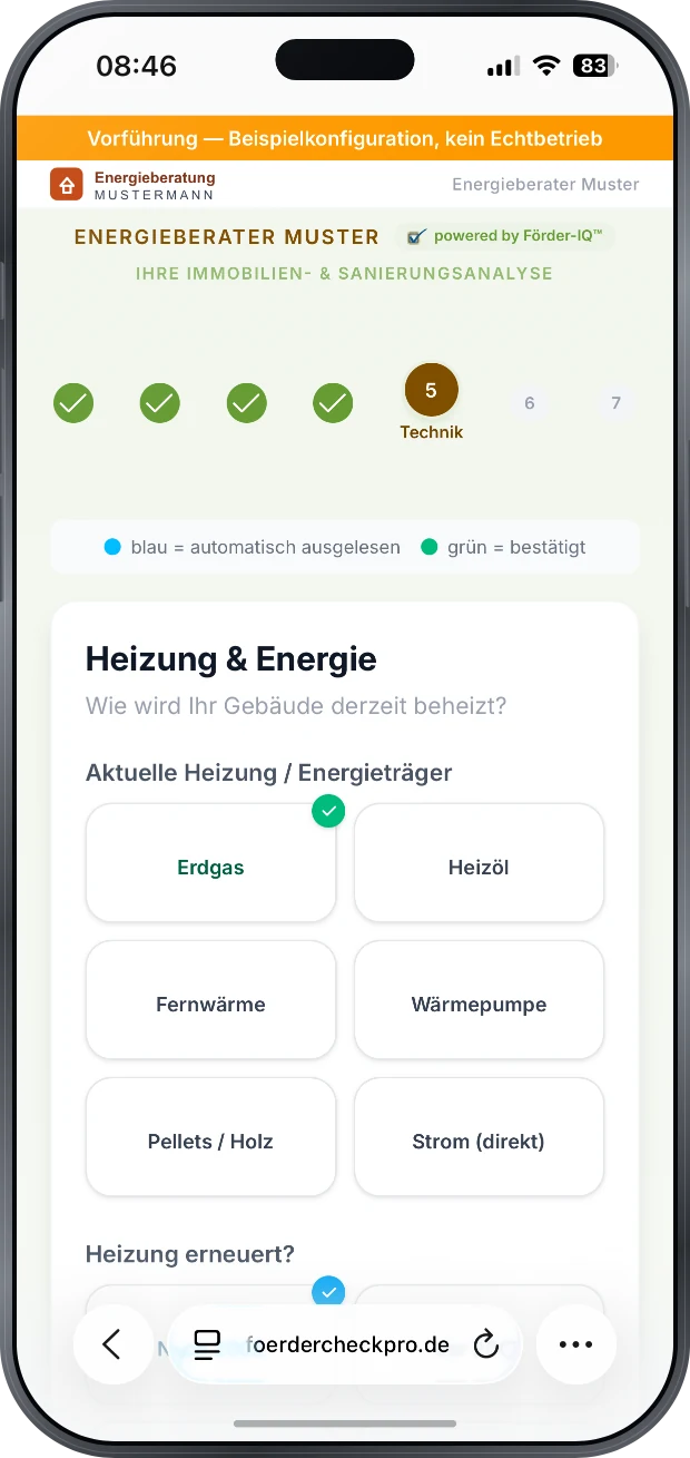 Abfrage der vorhandenen Technik mit Photovoltaik, Lueftungsanlage und Solarthermie sowie ein Hinweis auf die KfW-458-Boni: Klimageschwindigkeitsbonus plus 16 Prozent, Einkommensbonus bis plus 40 Prozent