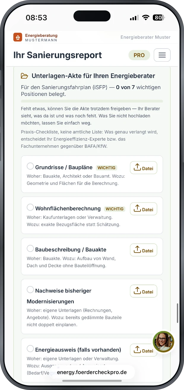 Unterlagen-Akte fuer den Energieberater mit den Positionen Sanierungsfahrplan, Nachweise nach der Massnahme und dem Hinweis, dass die Freigabe jederzeit widerrufen werden kann